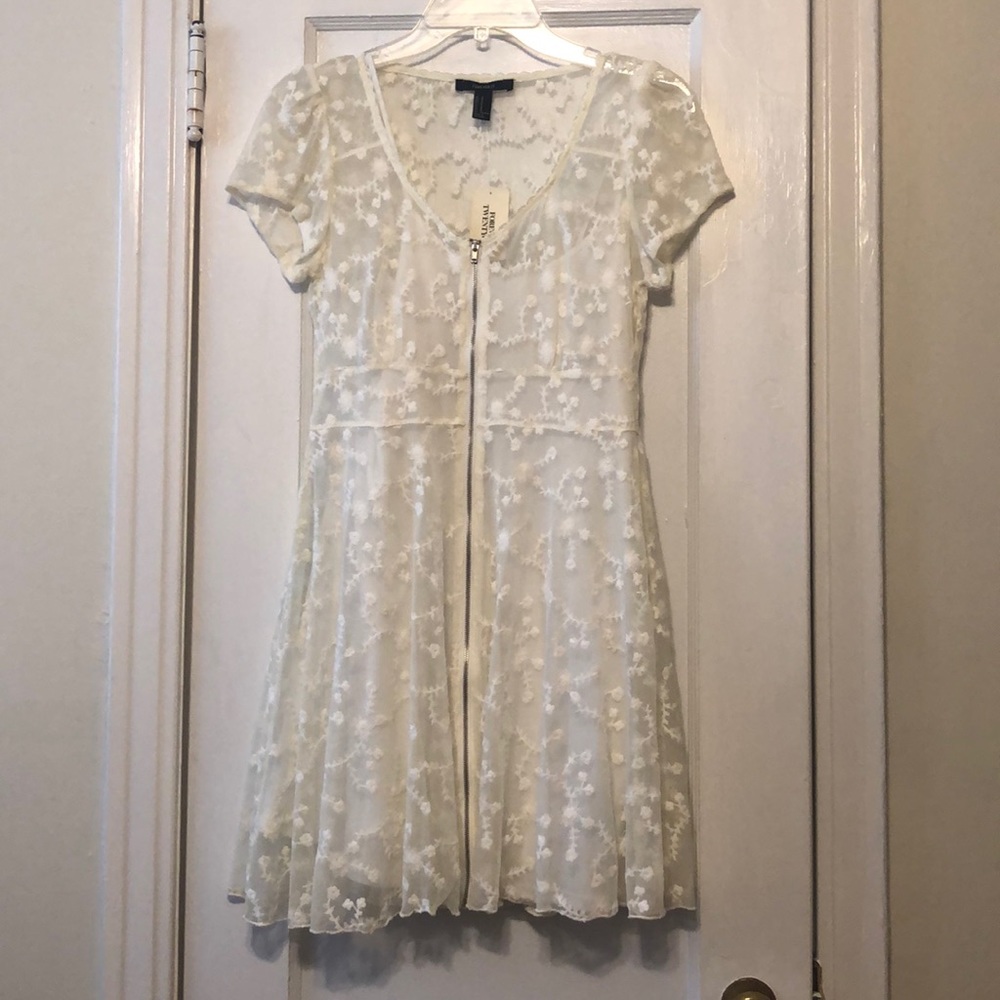 Mini lace dress